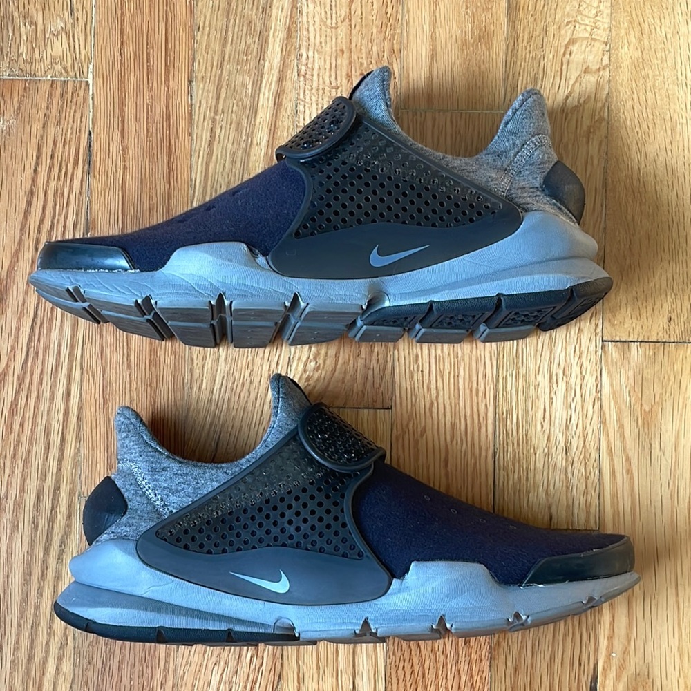 Nike Sock Dart Tech Fleece 'Black' U.S Mens Size 10 [Lightly Used]